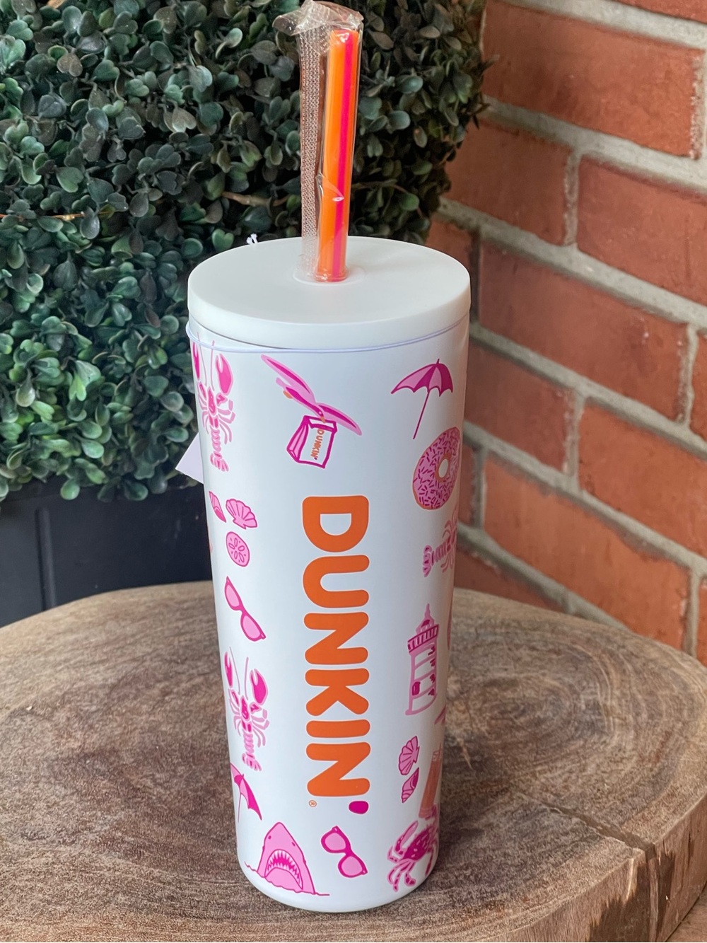 New DUNKIN SUMMER STAINLESS TUMBLER (22 oz.) 2026 Release Cup•Beach Ocean Theme